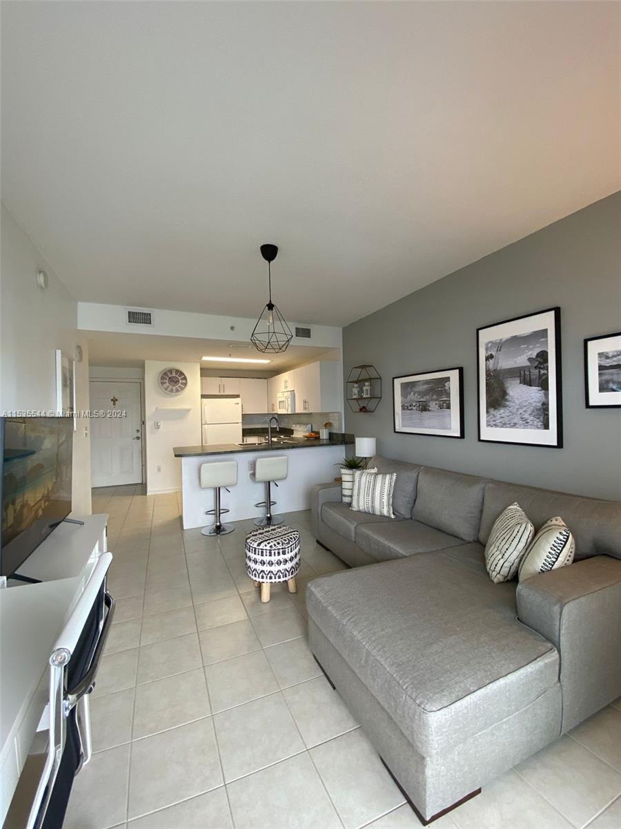 Emerald Plaza on Coral Way - Residential
