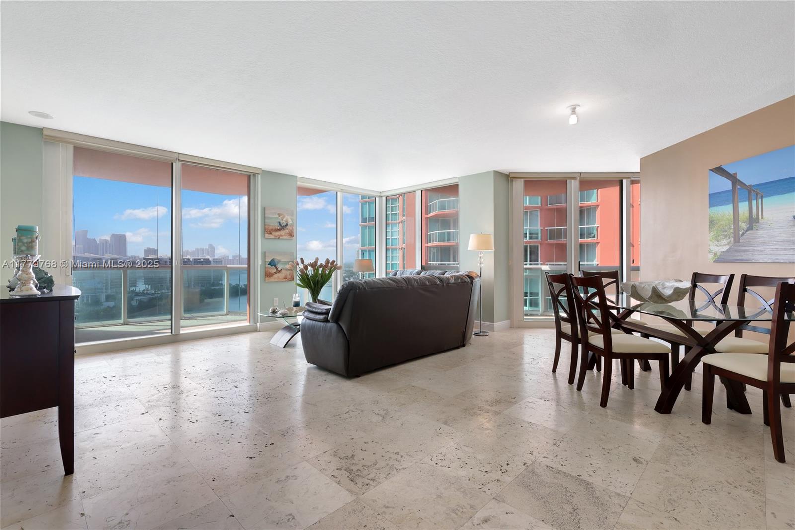 3370 Hidden Bay Dr 2004