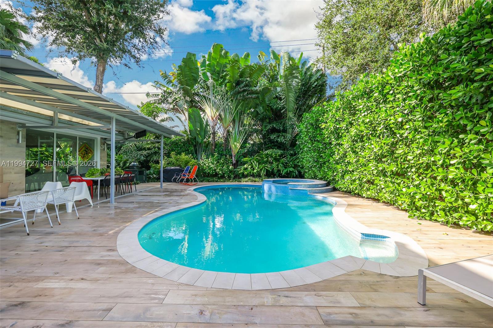 BAY HEIGHTS 1ST ADDN - Residential Lease