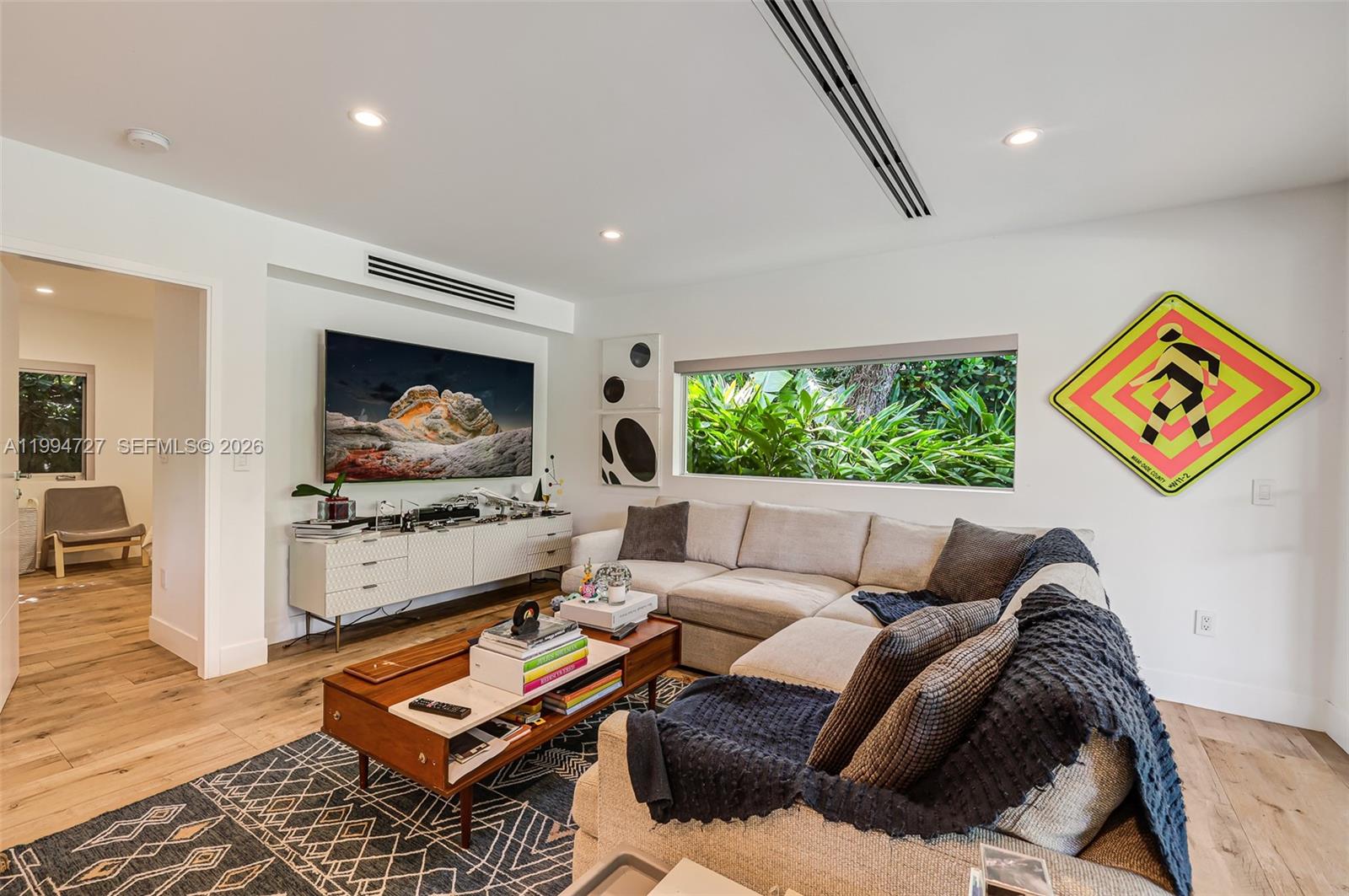 BAY HEIGHTS 1ST ADDN - Residential Lease