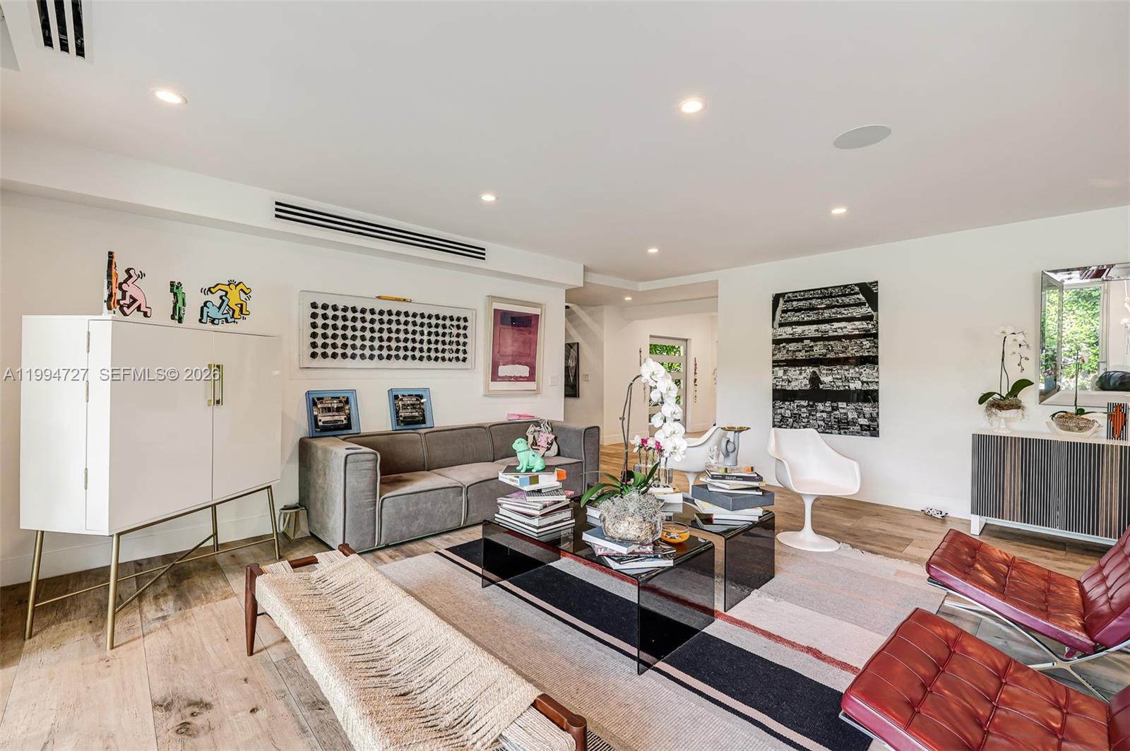 BAY HEIGHTS 1ST ADDN - Residential Lease