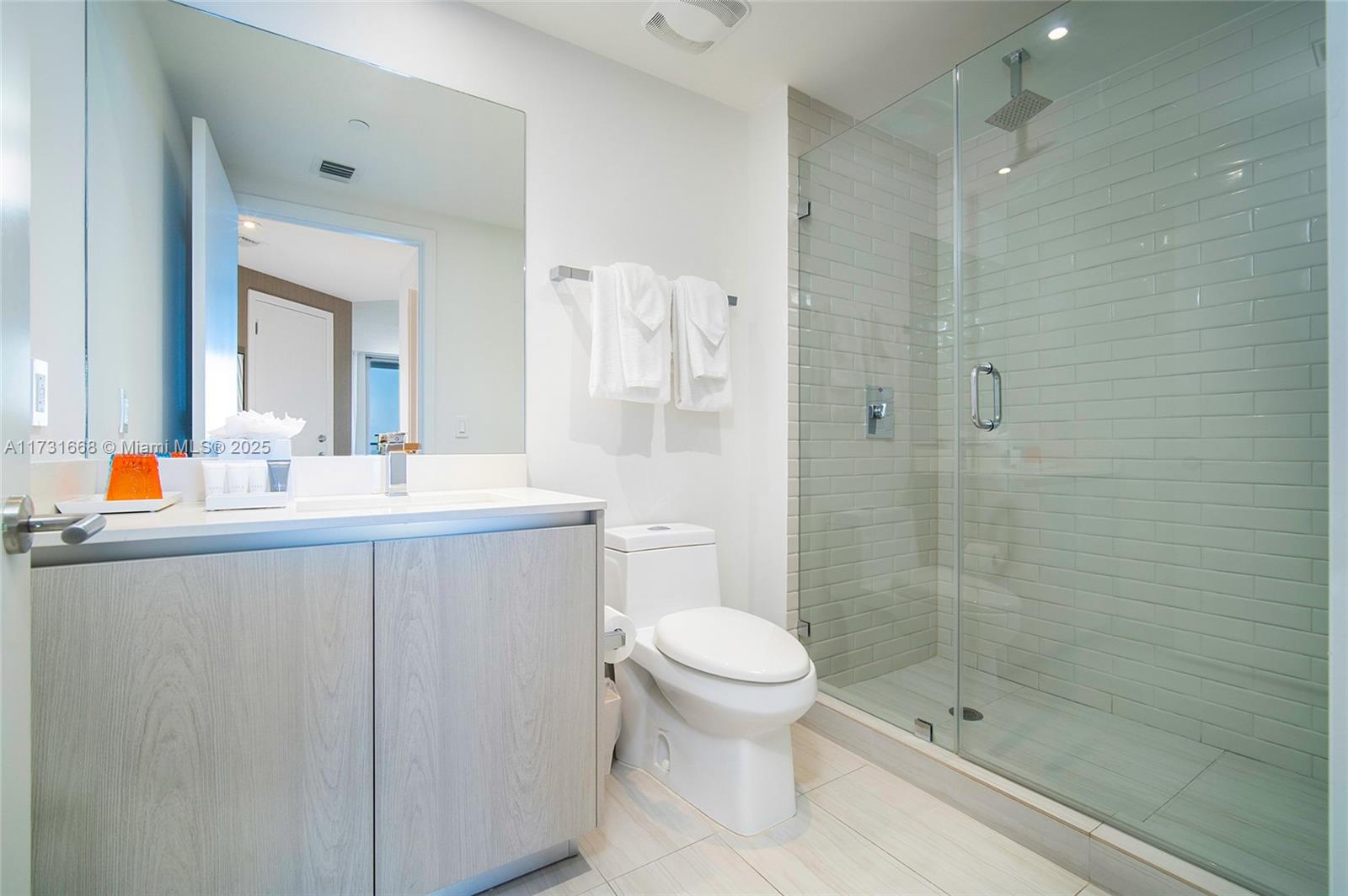 Hyde Beach House - Residential