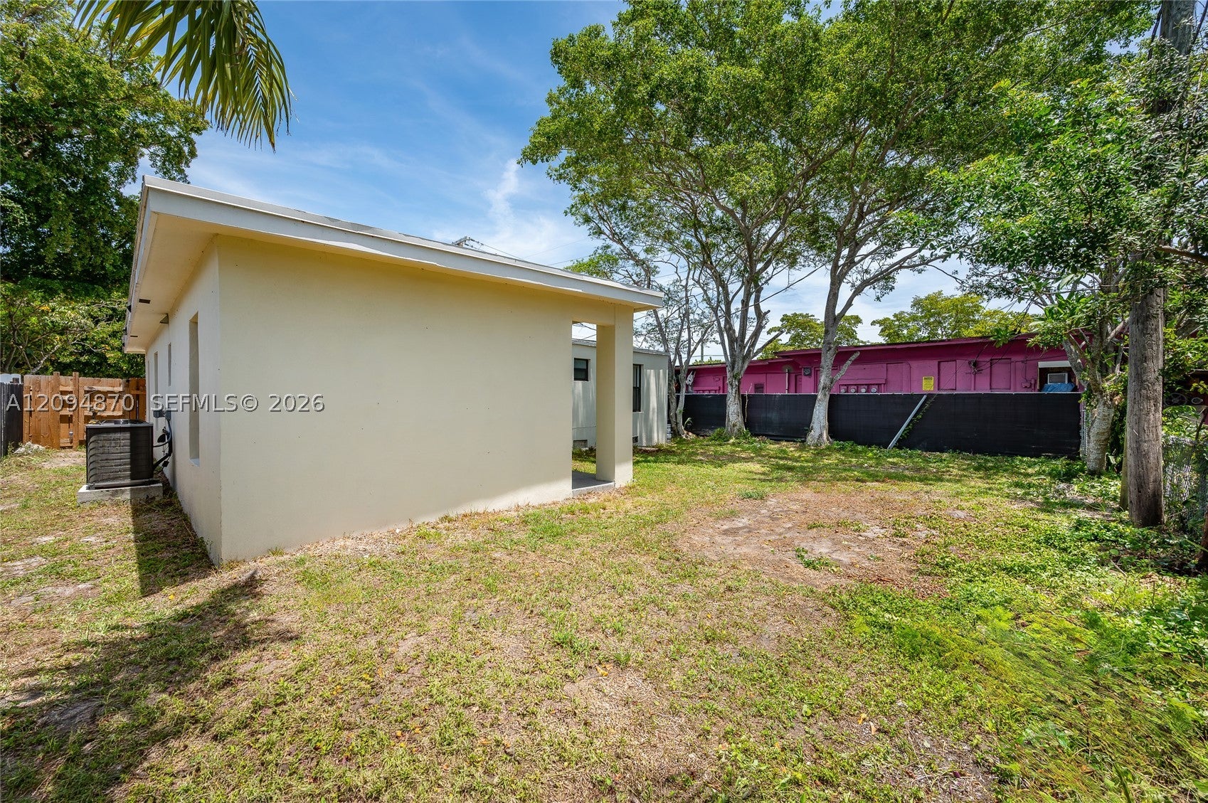 2106 Plunkett Ct