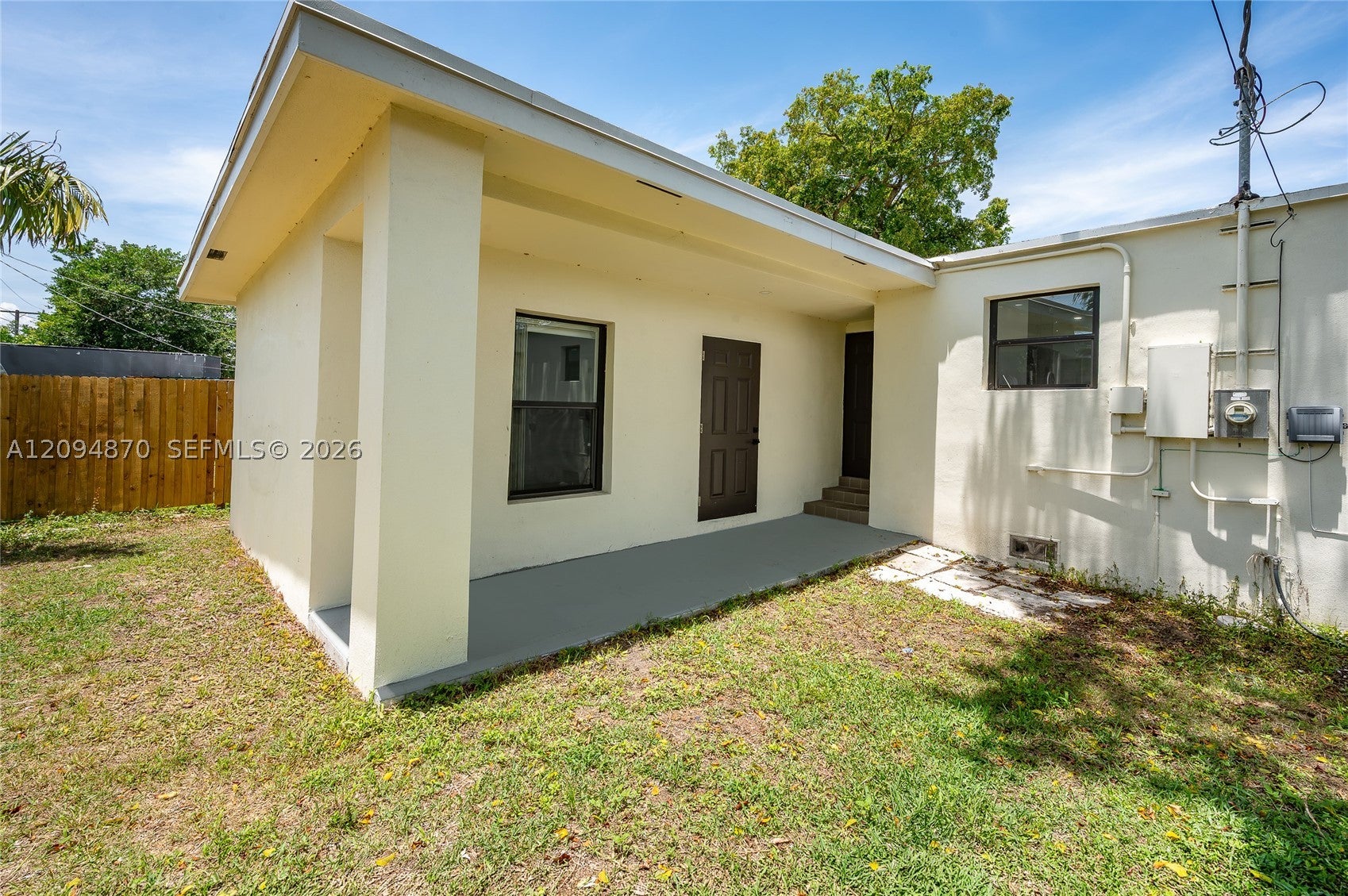 2106 Plunkett Ct