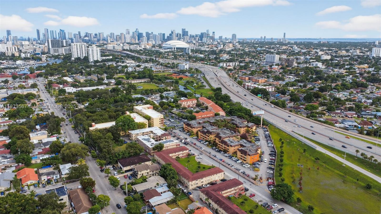 WILDWOOD RIVER VILLAS - Residential