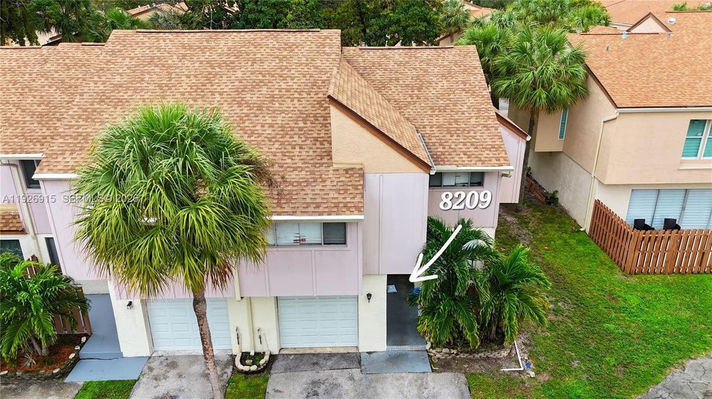 Photo of 8209 NW 8th St #1, Plantation, FL 33324 (MLS # A11926915)