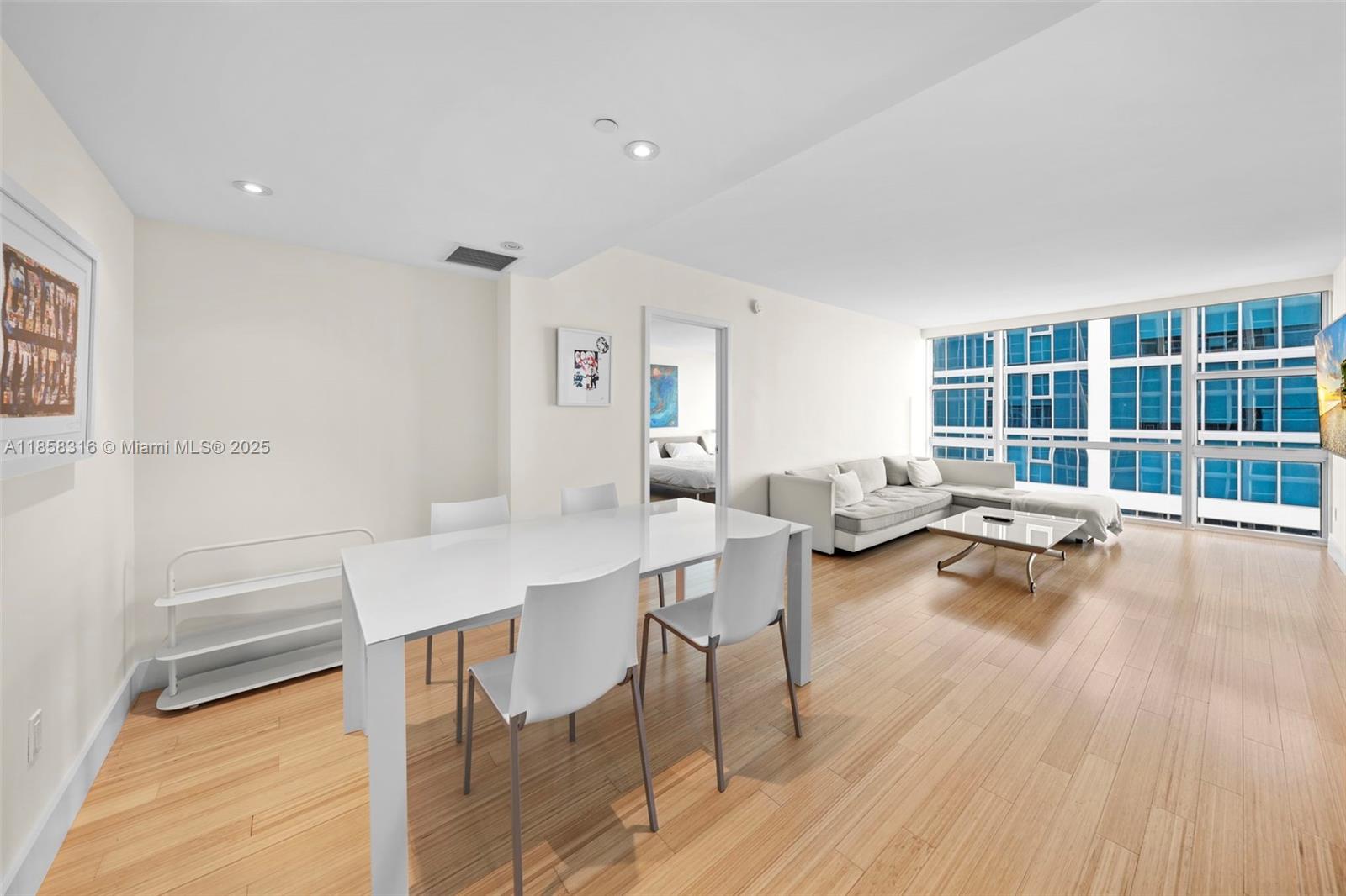 CENTRAL CARILLON BEACH CO - Residential