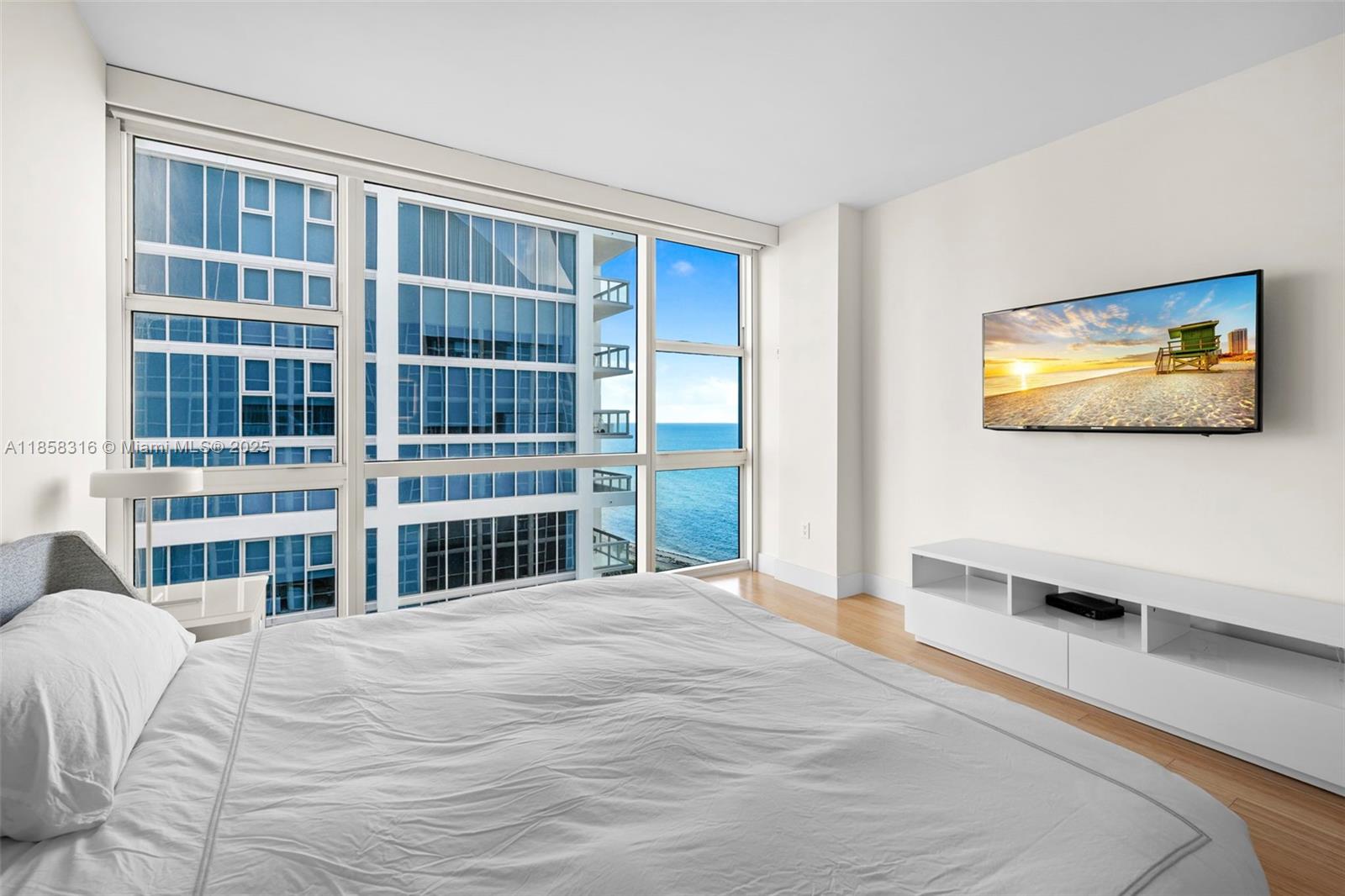 CENTRAL CARILLON BEACH CO - Residential