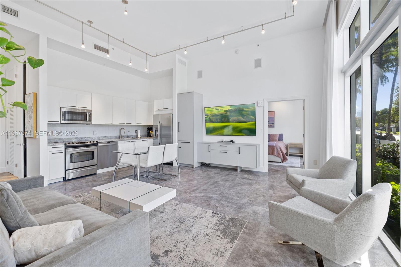 THE MERIDIAN CONDO - Residential