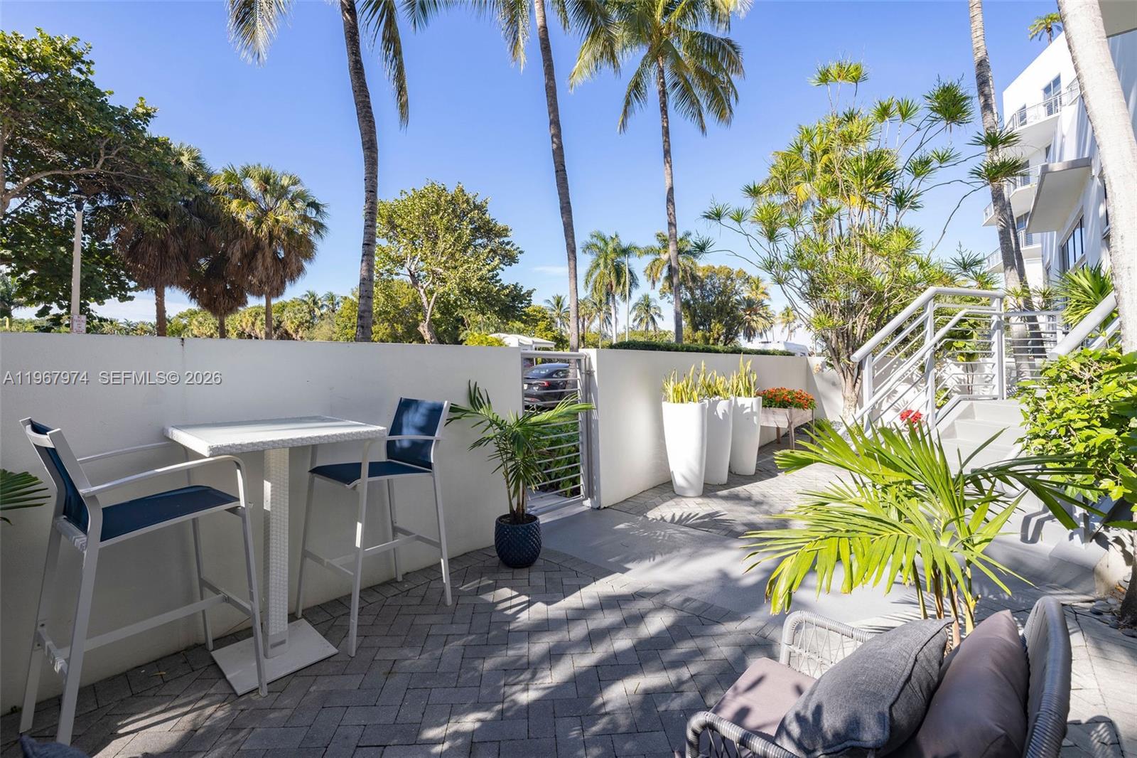 THE MERIDIAN CONDO - Residential