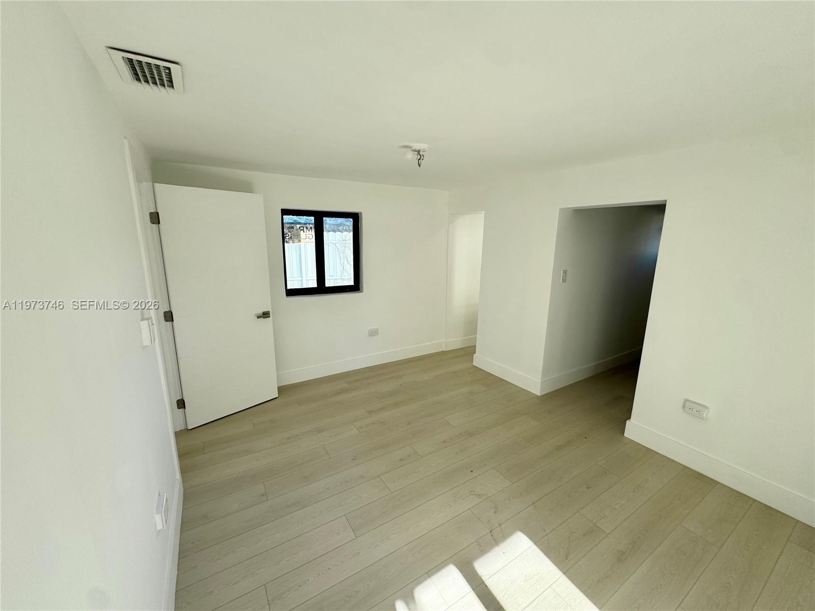 BISCAYNE RIVER GARDENS - Residential