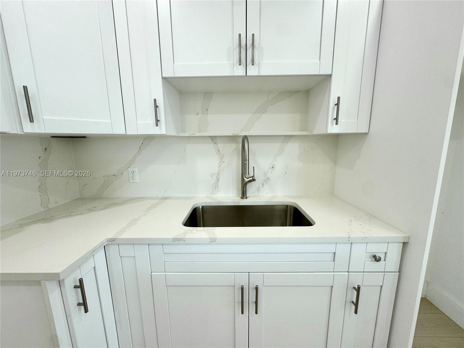 BISCAYNE RIVER GARDENS - Residential