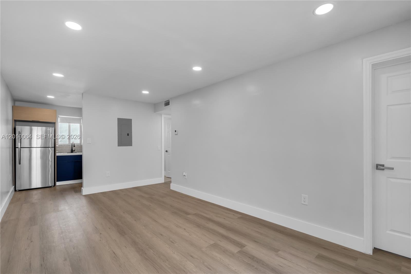 NORTH GATE - Residential Income