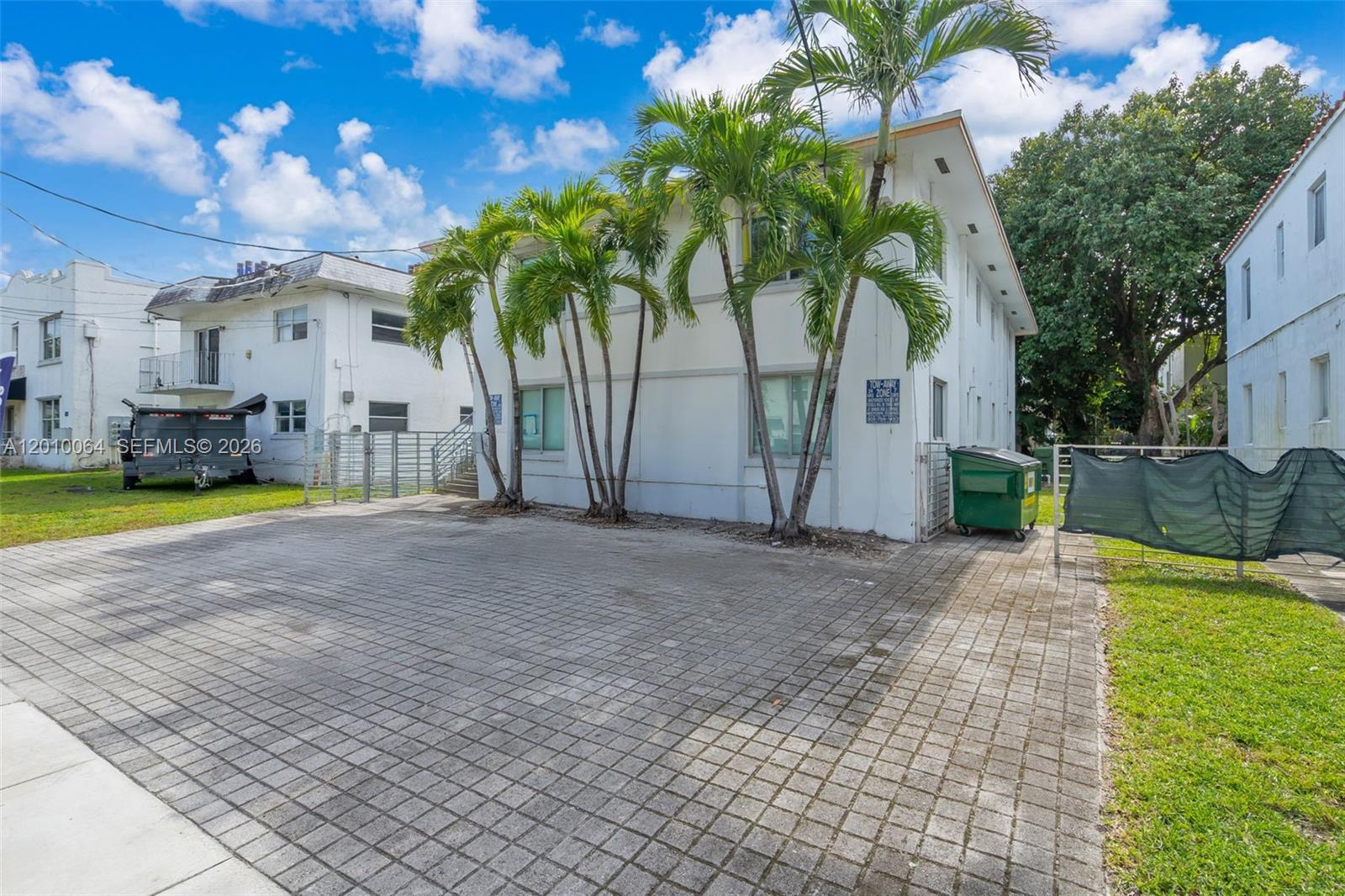 NORTH GATE - Residential Income