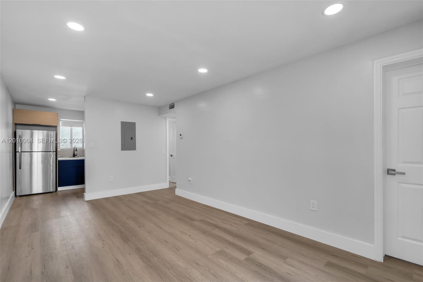 NORTH GATE - Residential Income