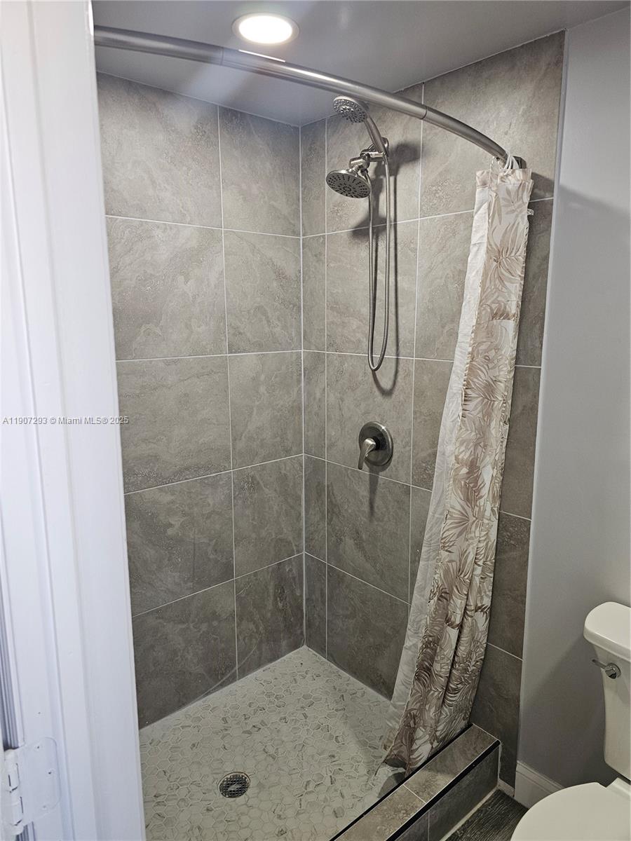 MIRAMAR SEC 11 - Residential Lease