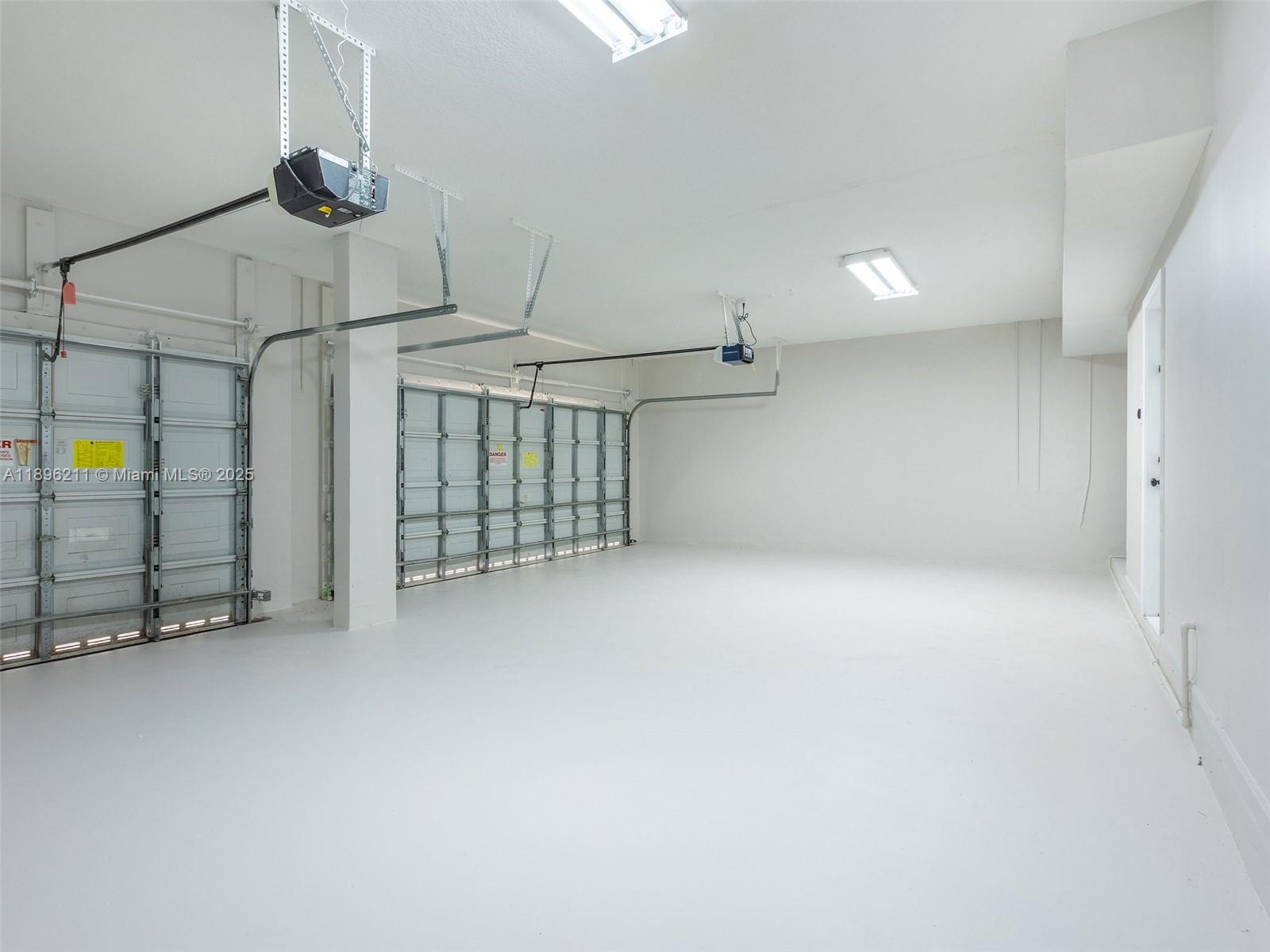 Weston Hills Country Club - Residential Lease