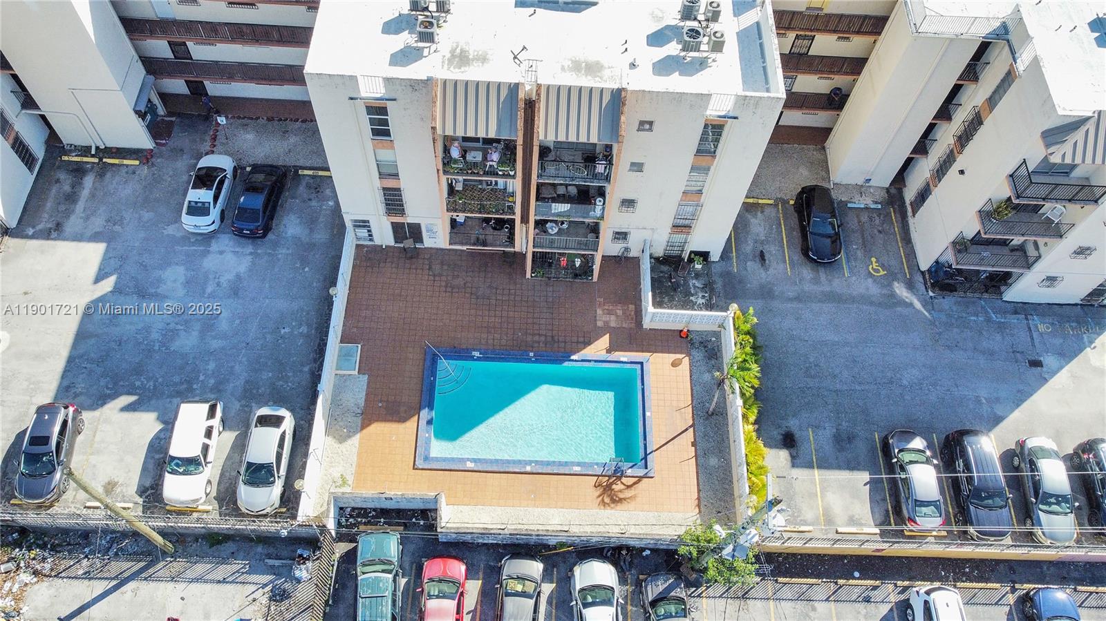 1051 SW 1st St 110