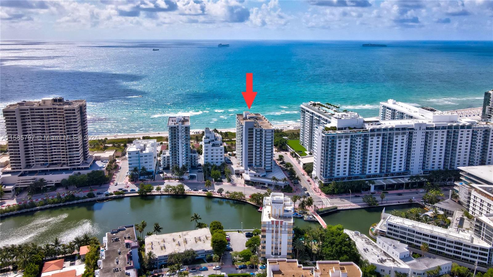 Rental Property at 2401 Collins Ave 904, Miami Beach, Miami-Dade County, Florida - Bedrooms: 2 
Bathrooms: 2  - $4,500 MO.