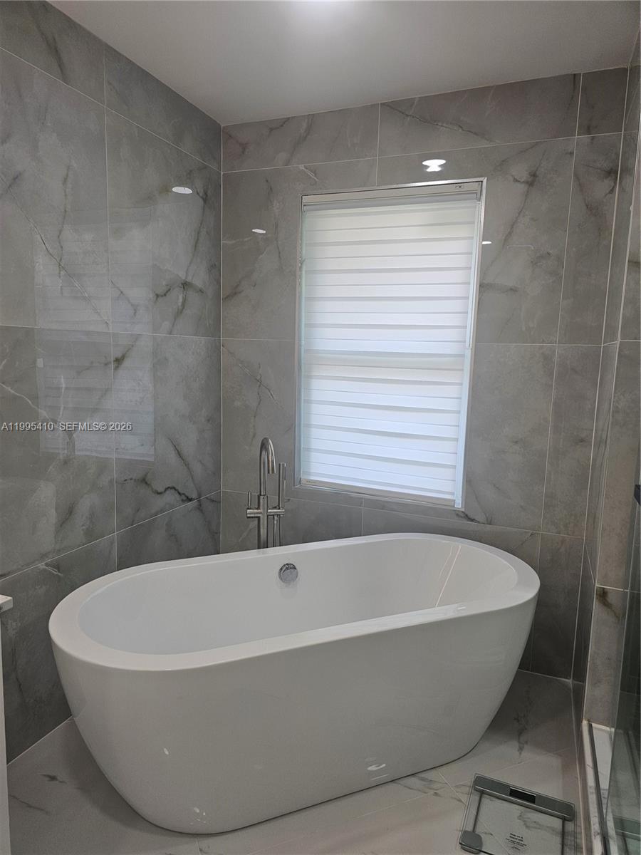 PGA RESORT COMMUNITY 3 - Residential