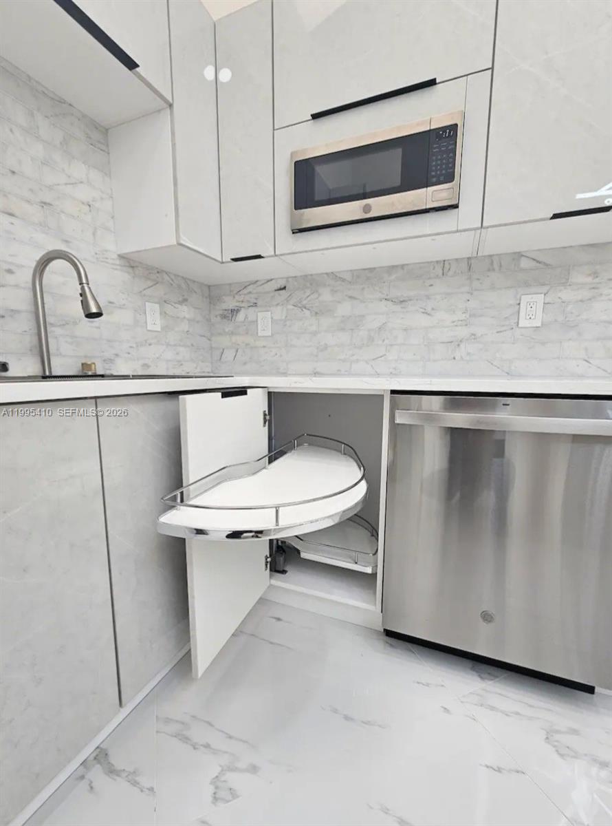 PGA RESORT COMMUNITY 3 - Residential