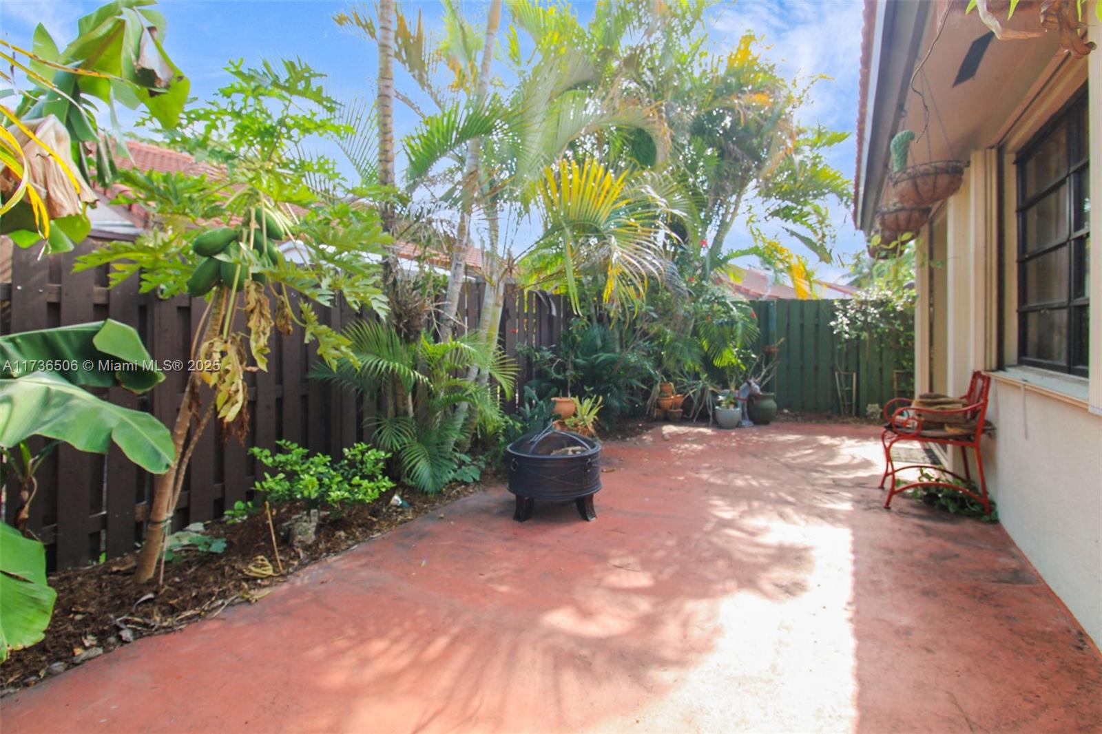 ARBORGATE PATIO HOMES - Residential