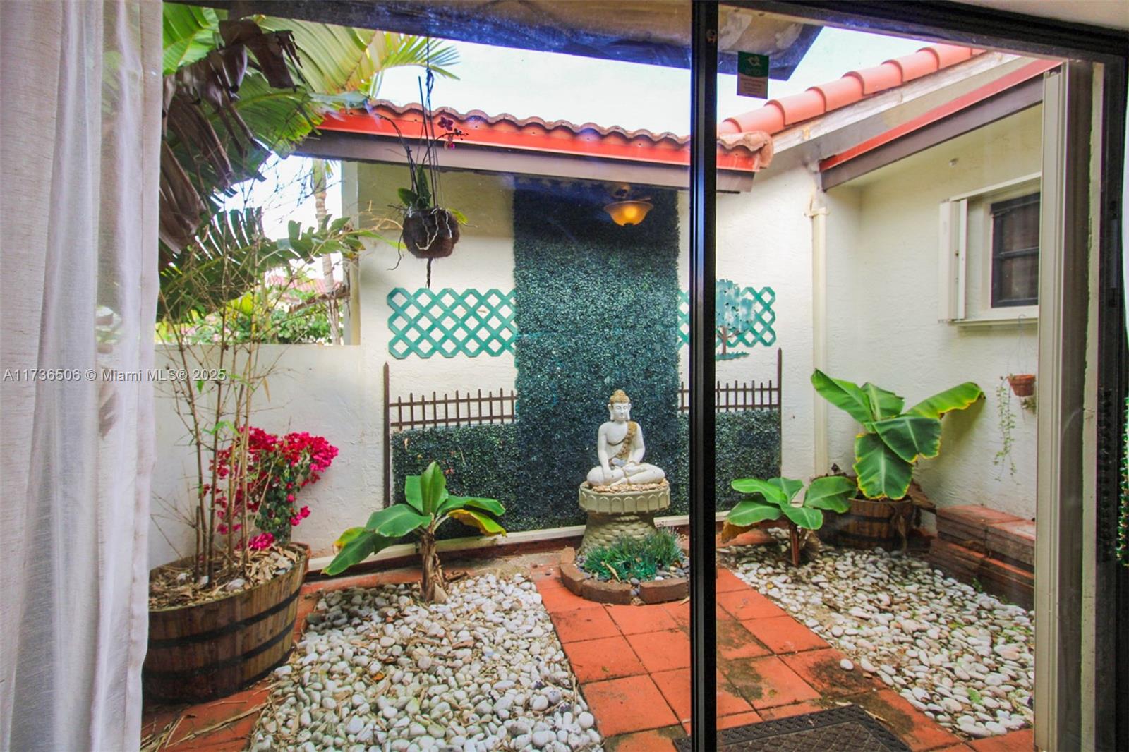 ARBORGATE PATIO HOMES - Residential