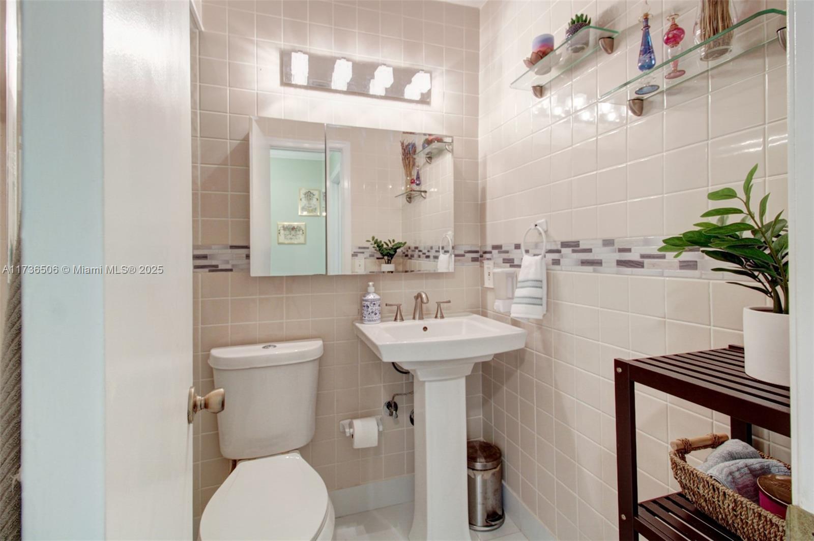 ARBORGATE PATIO HOMES - Residential