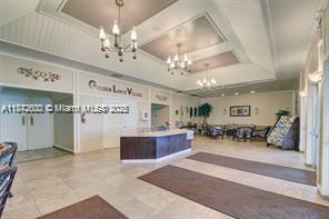 GOLDEN LAKES VILLAGE COND - Residential Lease