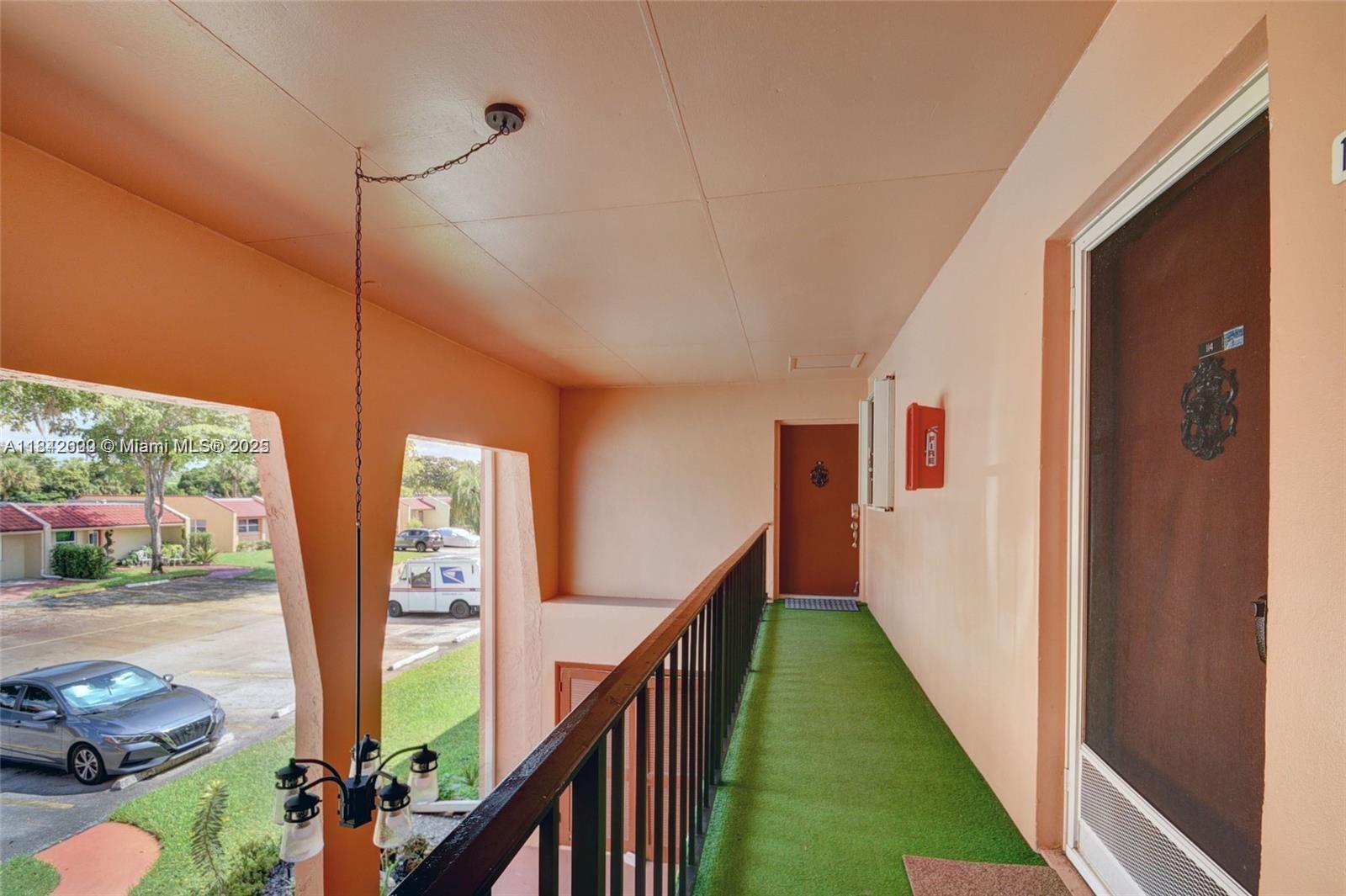 GOLDEN LAKES VILLAGE COND - Residential Lease