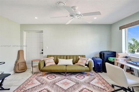 Tiny photo for 4525 NE 21st Ave #5, Fort Lauderdale, FL 33308 (MLS # A11977027)