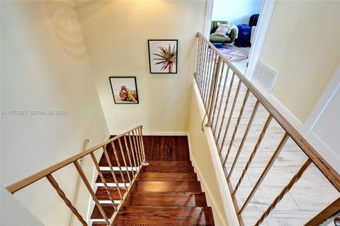 Tiny photo for 4525 NE 21st Ave #5, Fort Lauderdale, FL 33308 (MLS # A11977027)