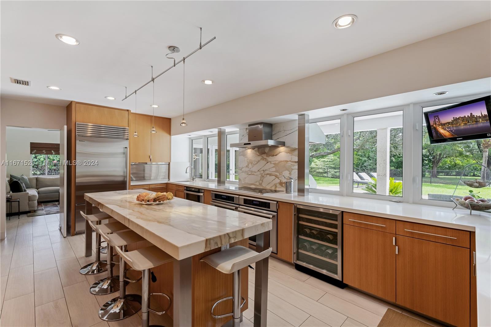 KENDALL PARK ESTATES 3RD - Residential