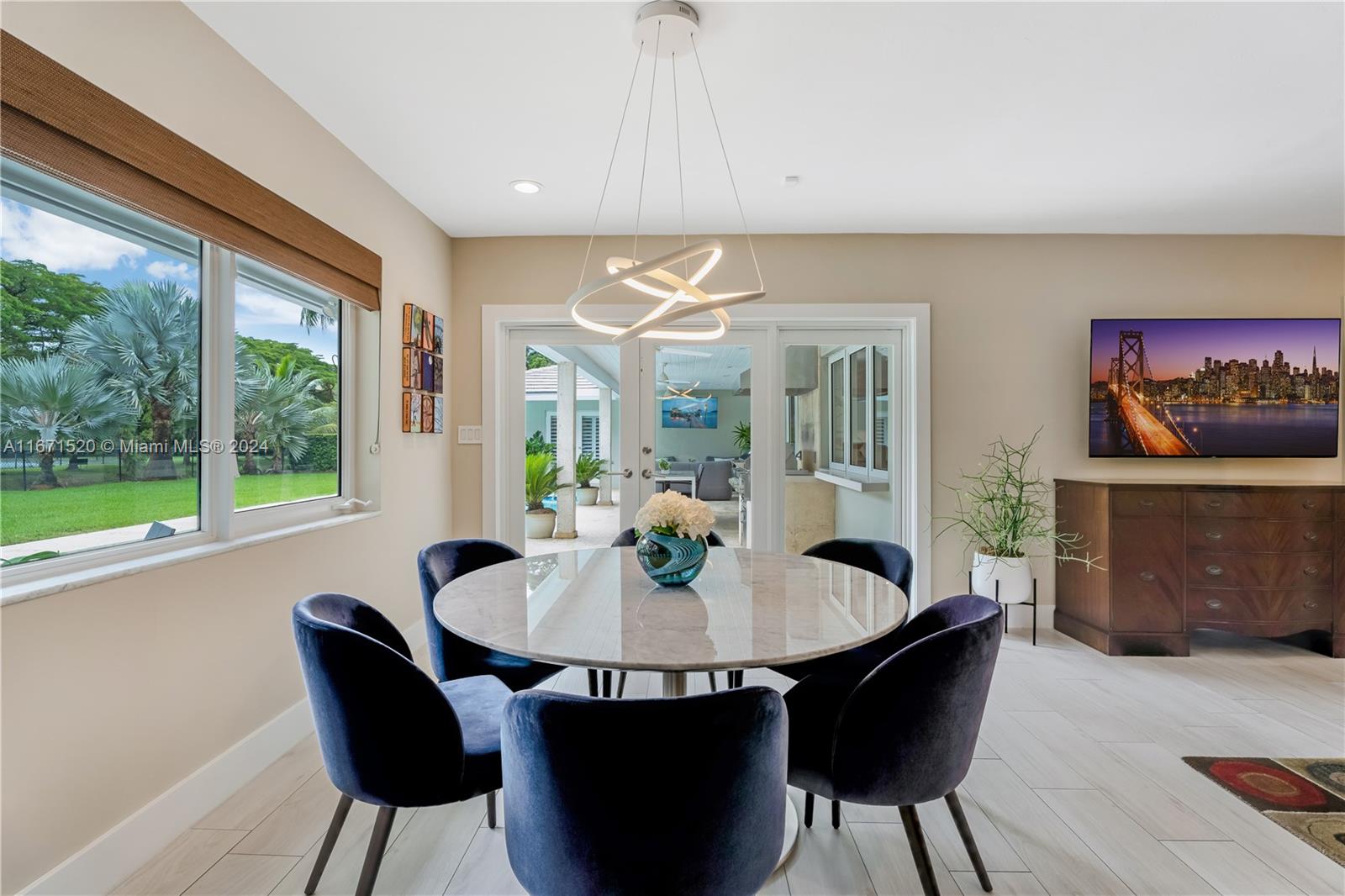 KENDALL PARK ESTATES 3RD - Residential