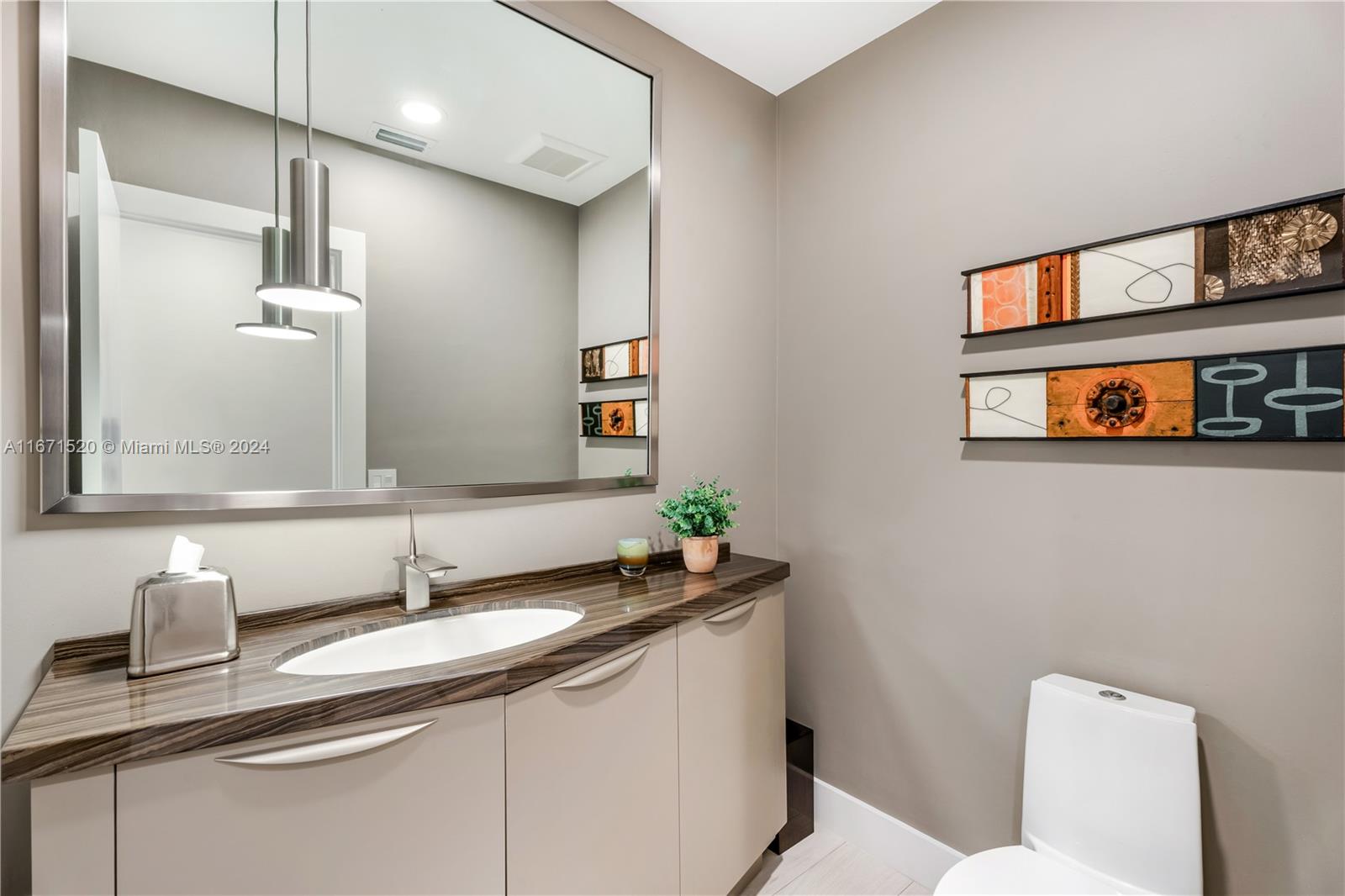 KENDALL PARK ESTATES 3RD - Residential