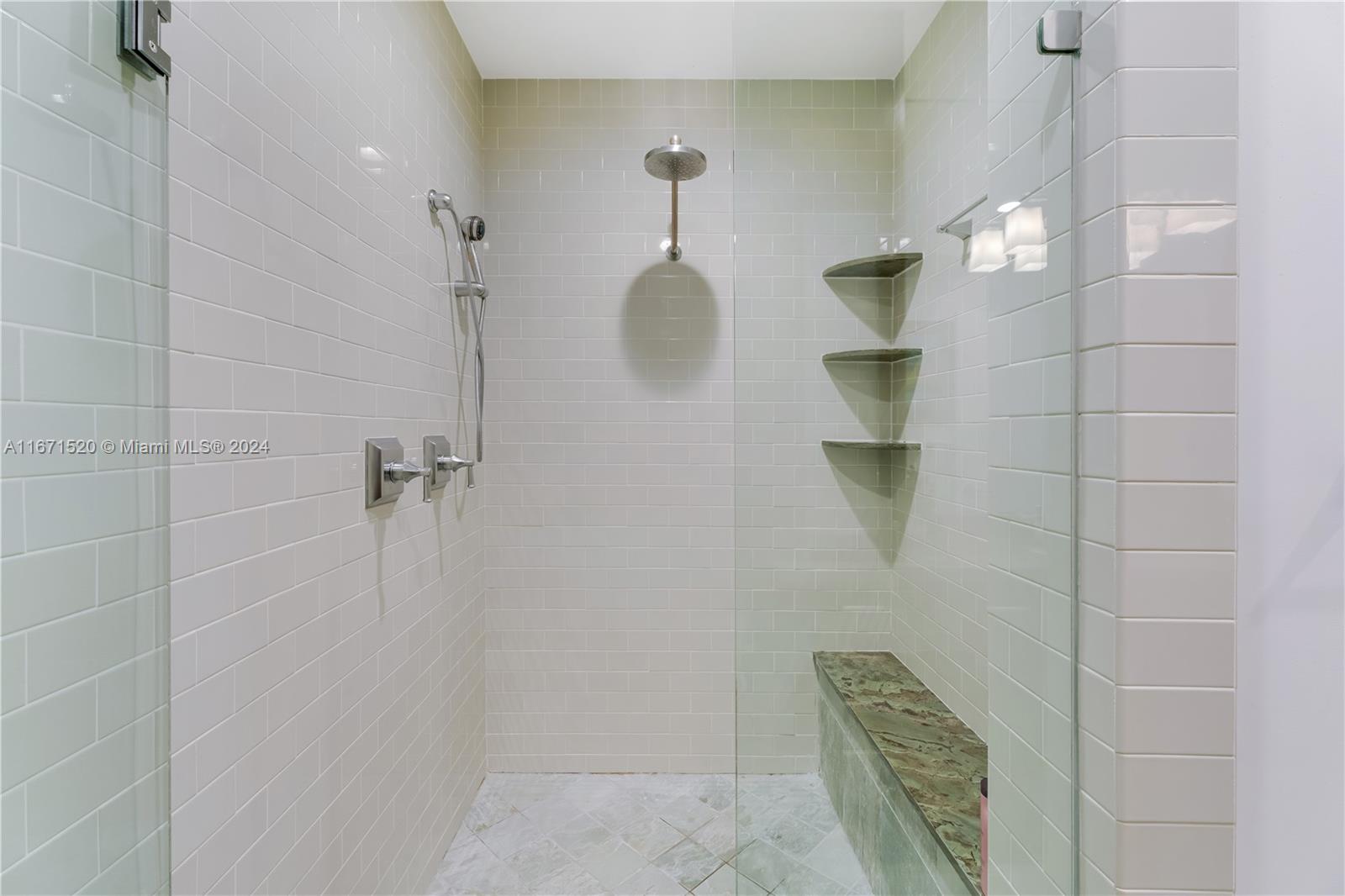 KENDALL PARK ESTATES 3RD - Residential