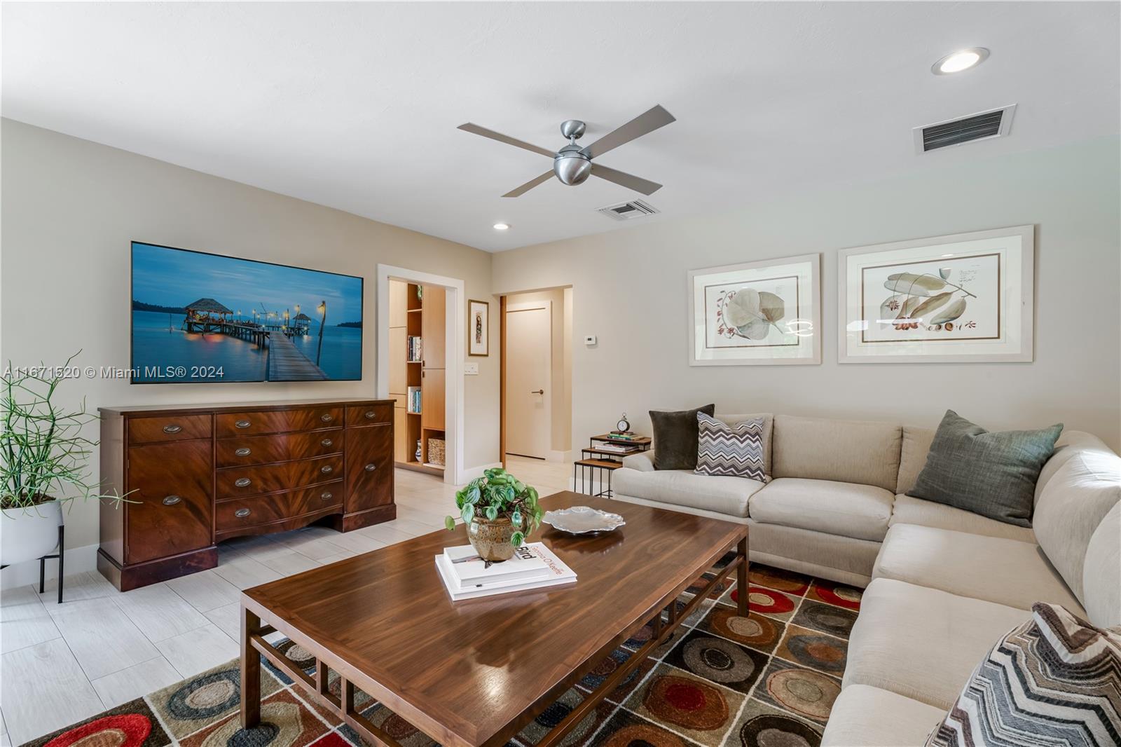 KENDALL PARK ESTATES 3RD - Residential