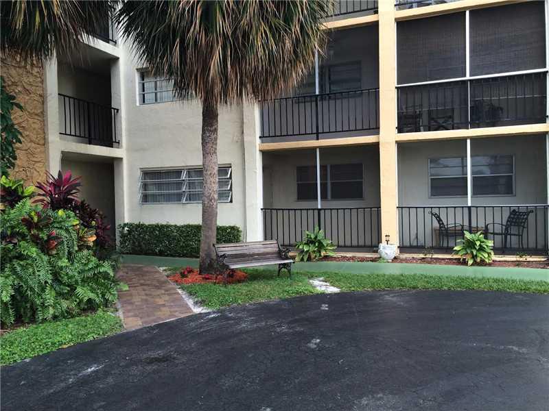 SPACIOUS 1 BED ,1 BATH -SOLID WOOD FLOORS-LOTS OF CLOSET SPACE -OPEN KITCHEN WITH PASS THROUGH -EASY TO SEE AVAILABLE NOW!TENANT OCCUPIED.