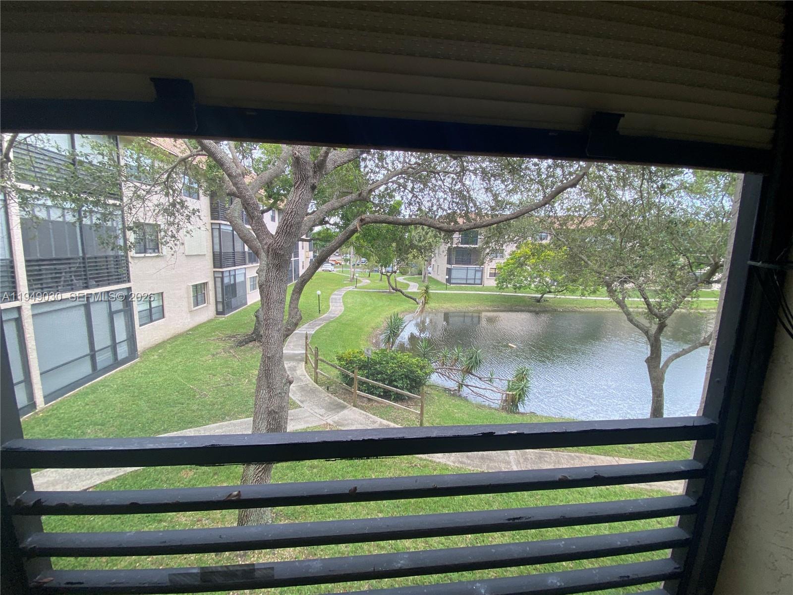 LAKES OF CARRIAGE HILLS - Residential