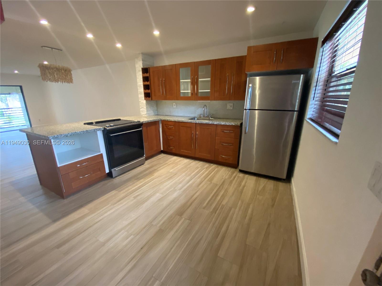 LAKES OF CARRIAGE HILLS - Residential