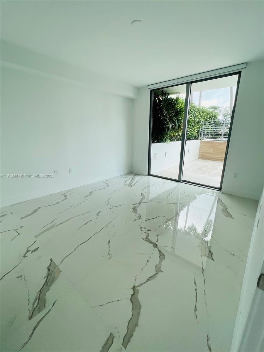 300 Sunny Isles Blvd 4-505