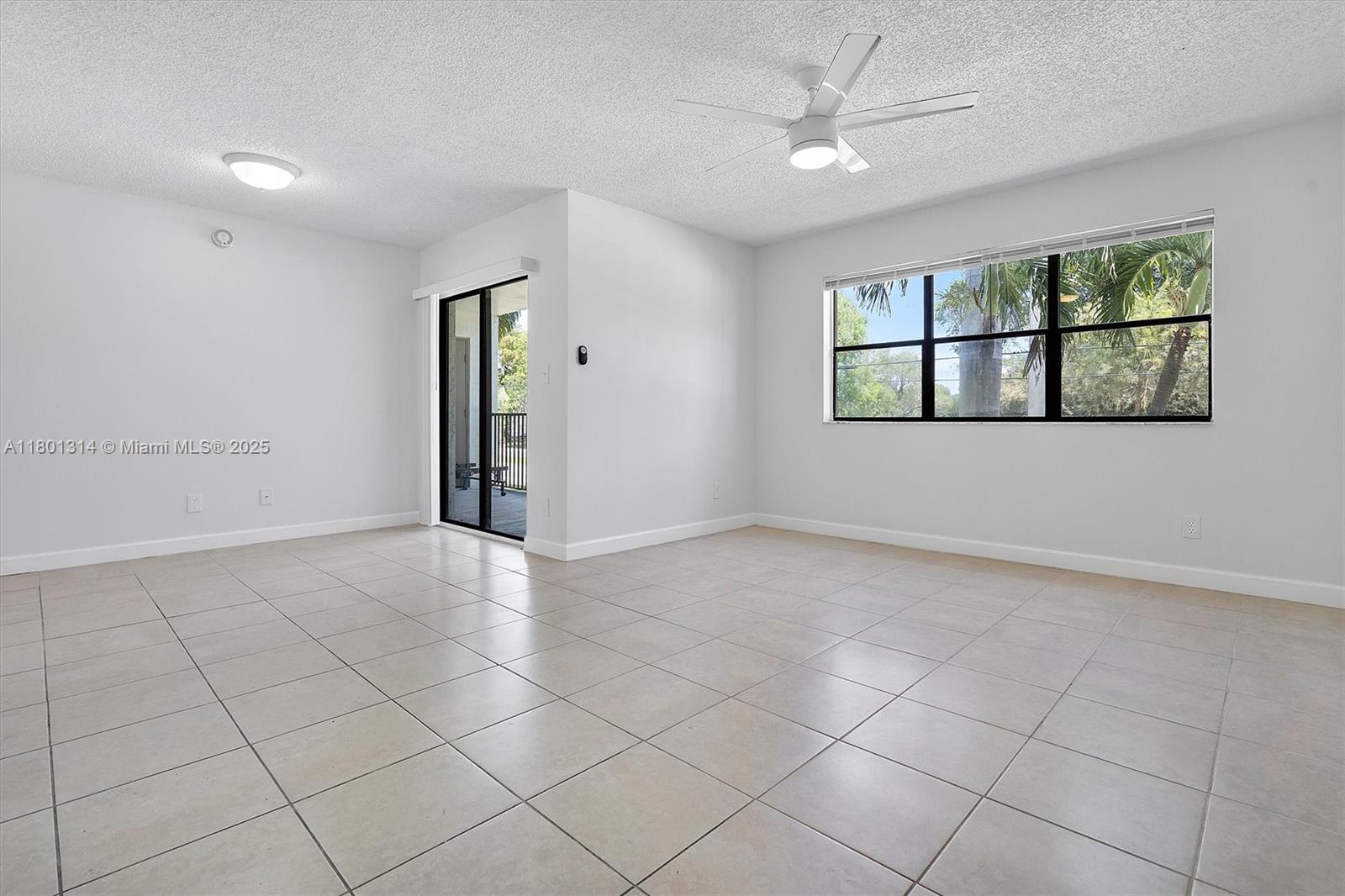 530 S Park Rd 23-11
