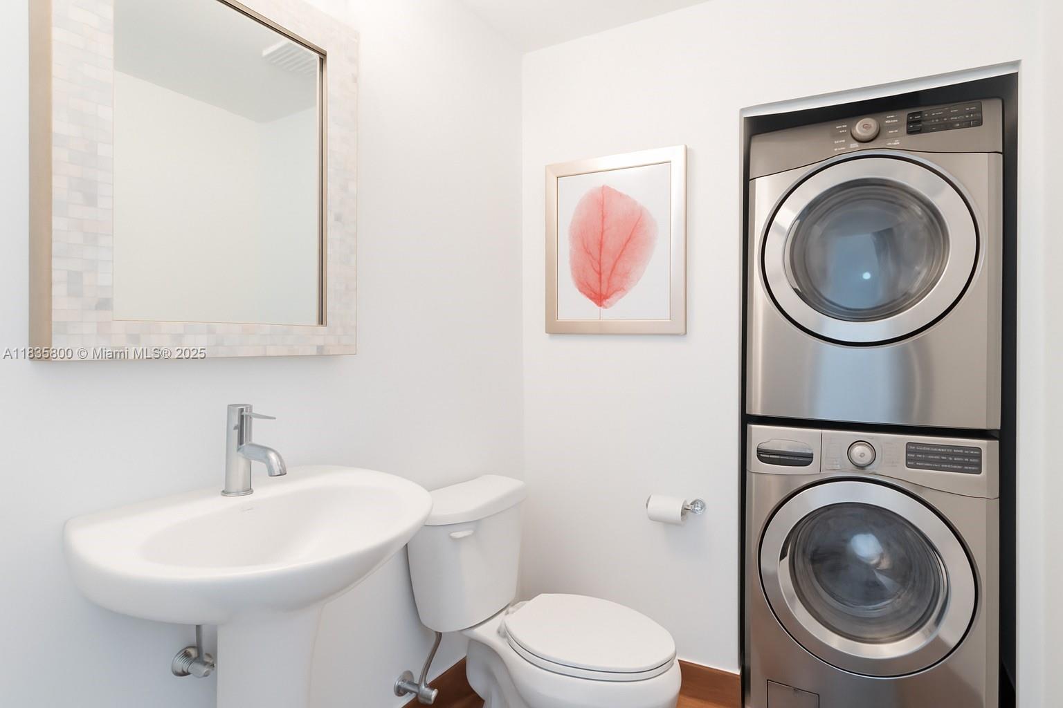 MARINABLUE CONDO - Residential