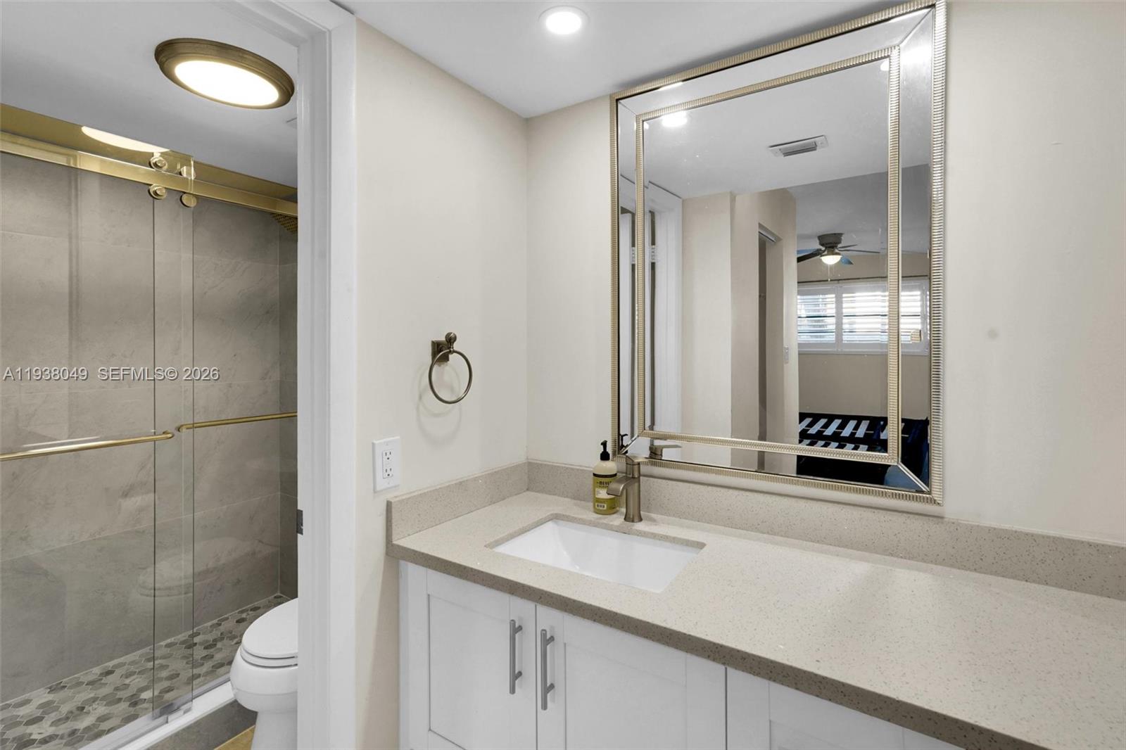 PLANTATION RACQUET CLUB - Residential