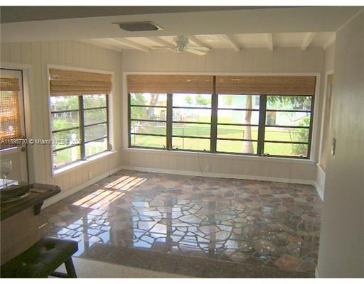 LAKE OSBORNE ESTATES - Residential Lease