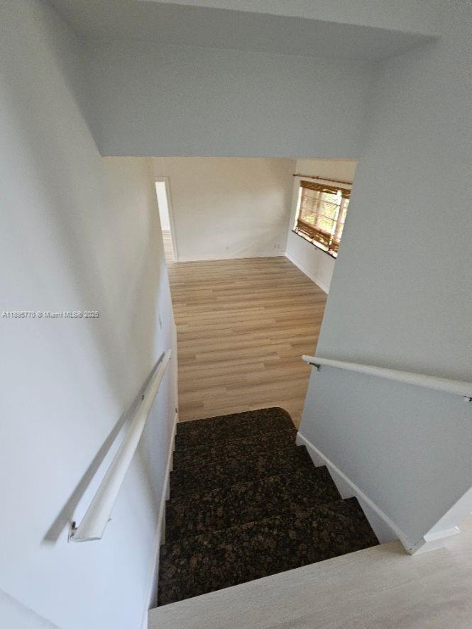 LAKE OSBORNE ESTATES - Residential Lease