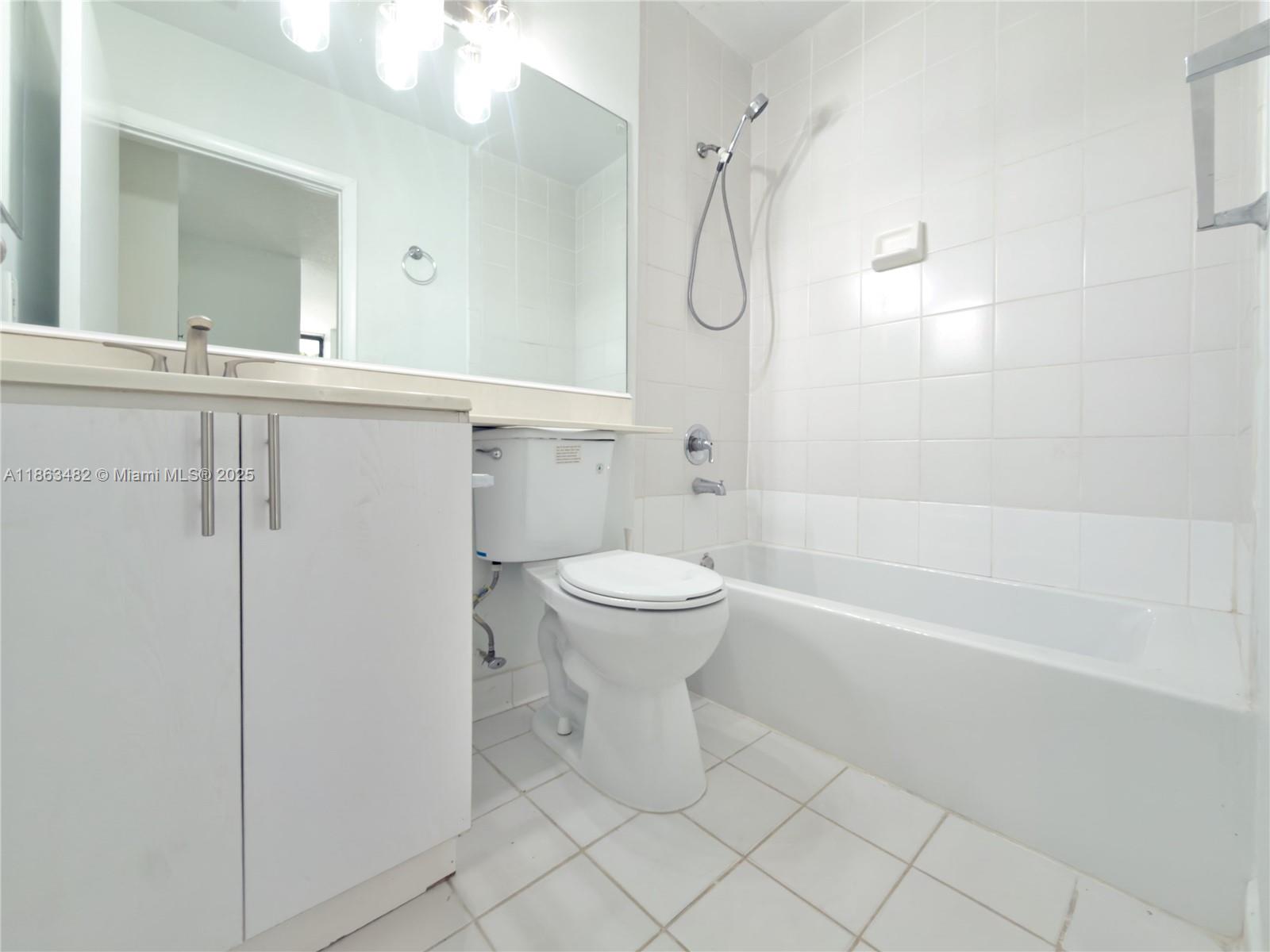 PARC CENTRAL AVENTURA EAS - Residential