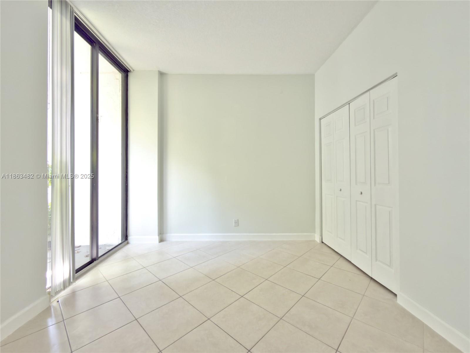 PARC CENTRAL AVENTURA EAS - Residential