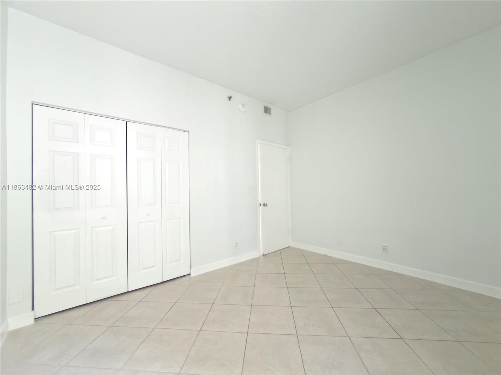 PARC CENTRAL AVENTURA EAS - Residential