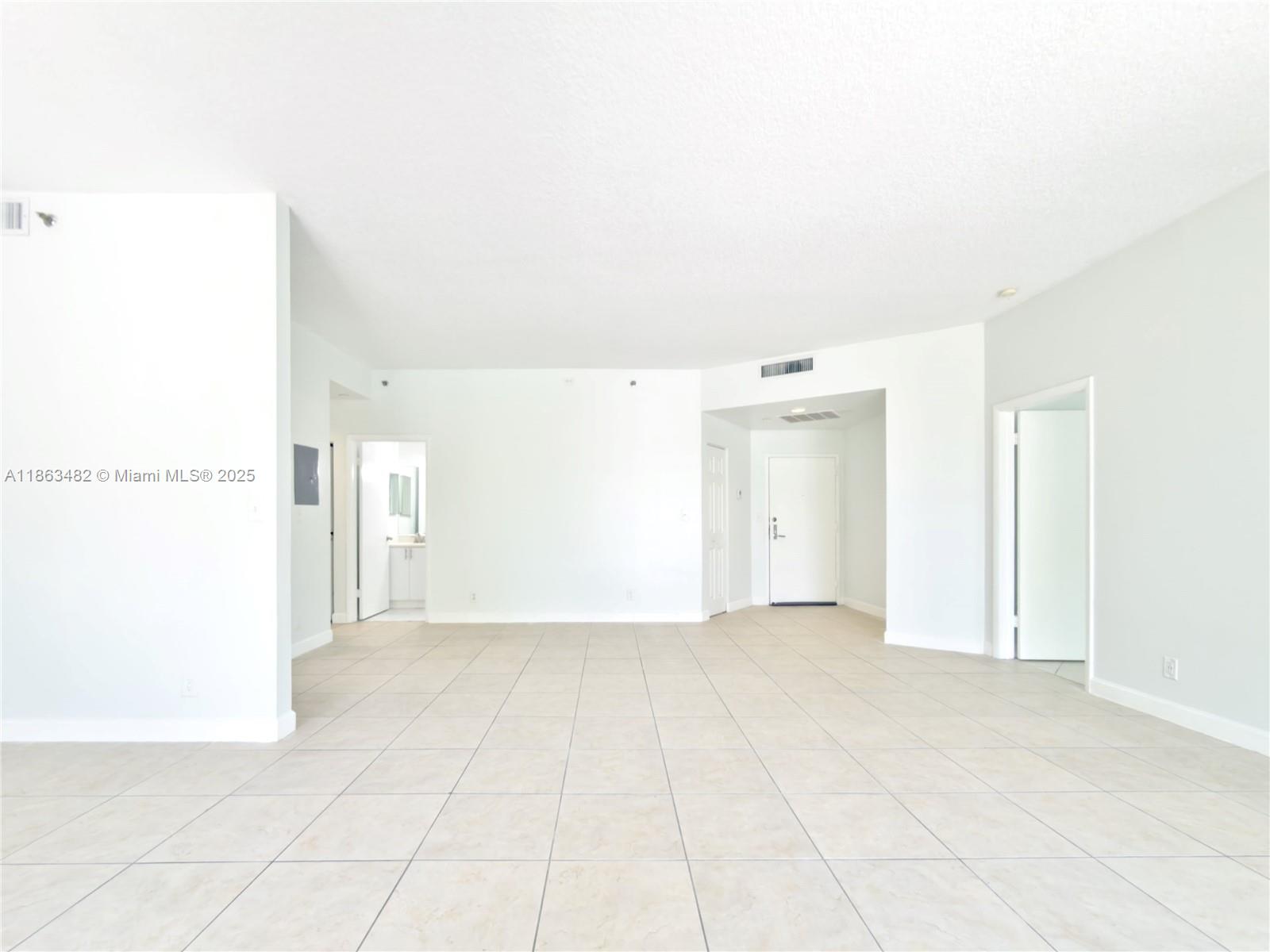 PARC CENTRAL AVENTURA EAS - Residential